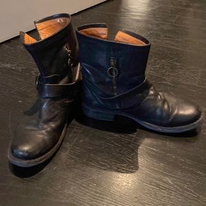 FIORENTINI + BAKER 38.5